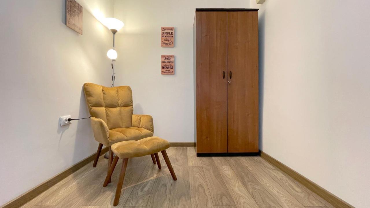 Well Prettyplaces Apartment 001 Brasov Bagian luar foto