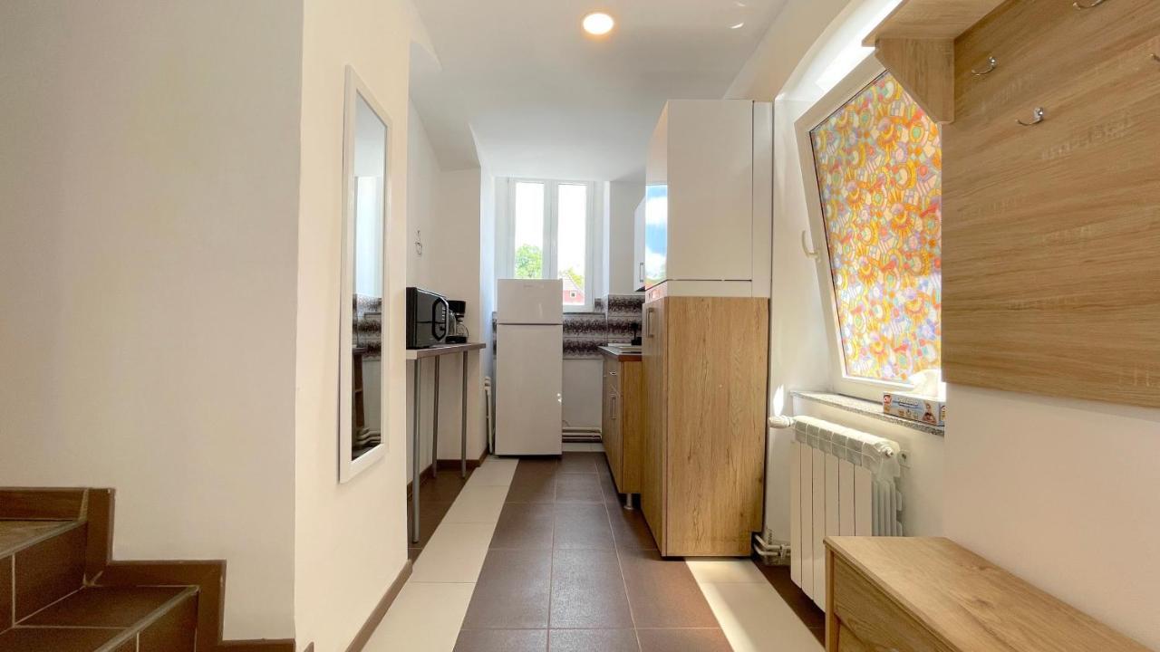 Well Prettyplaces Apartment 001 Brasov Bagian luar foto